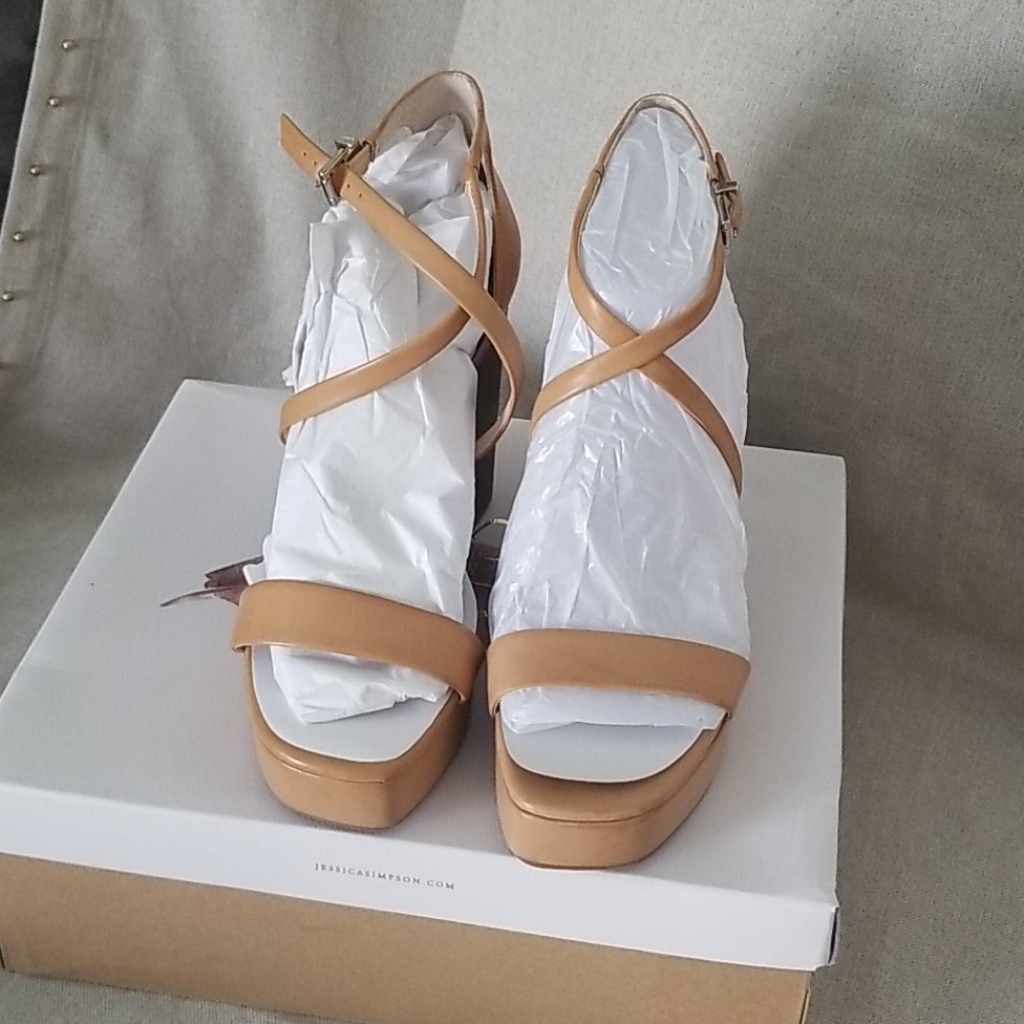 Tan ..Platforms